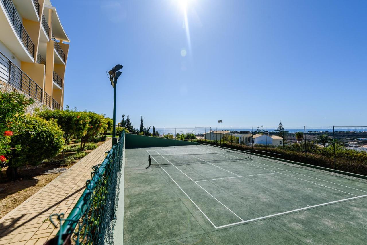 Bnb Homes Ocean View Apartment With Huge Sunny Terrace, 2 Swimming Pools & Tennis Court アルブフェイラ エクステリア 写真