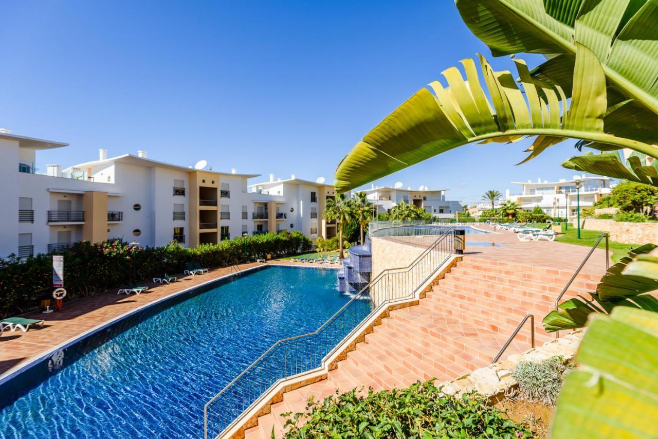 Bnb Homes Ocean View Apartment With Huge Sunny Terrace, 2 Swimming Pools & Tennis Court アルブフェイラ エクステリア 写真