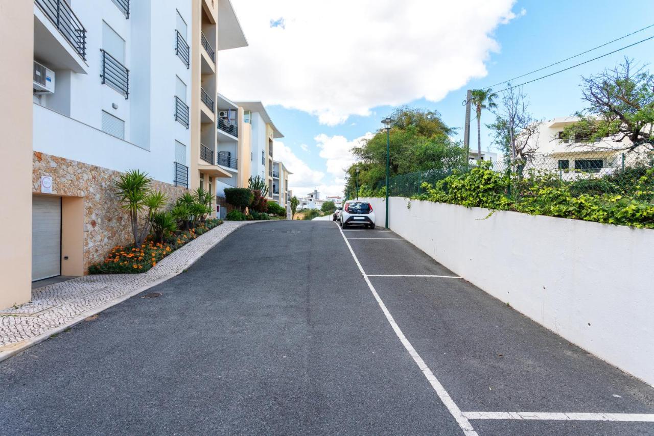 Bnb Homes Ocean View Apartment With Huge Sunny Terrace, 2 Swimming Pools & Tennis Court アルブフェイラ エクステリア 写真