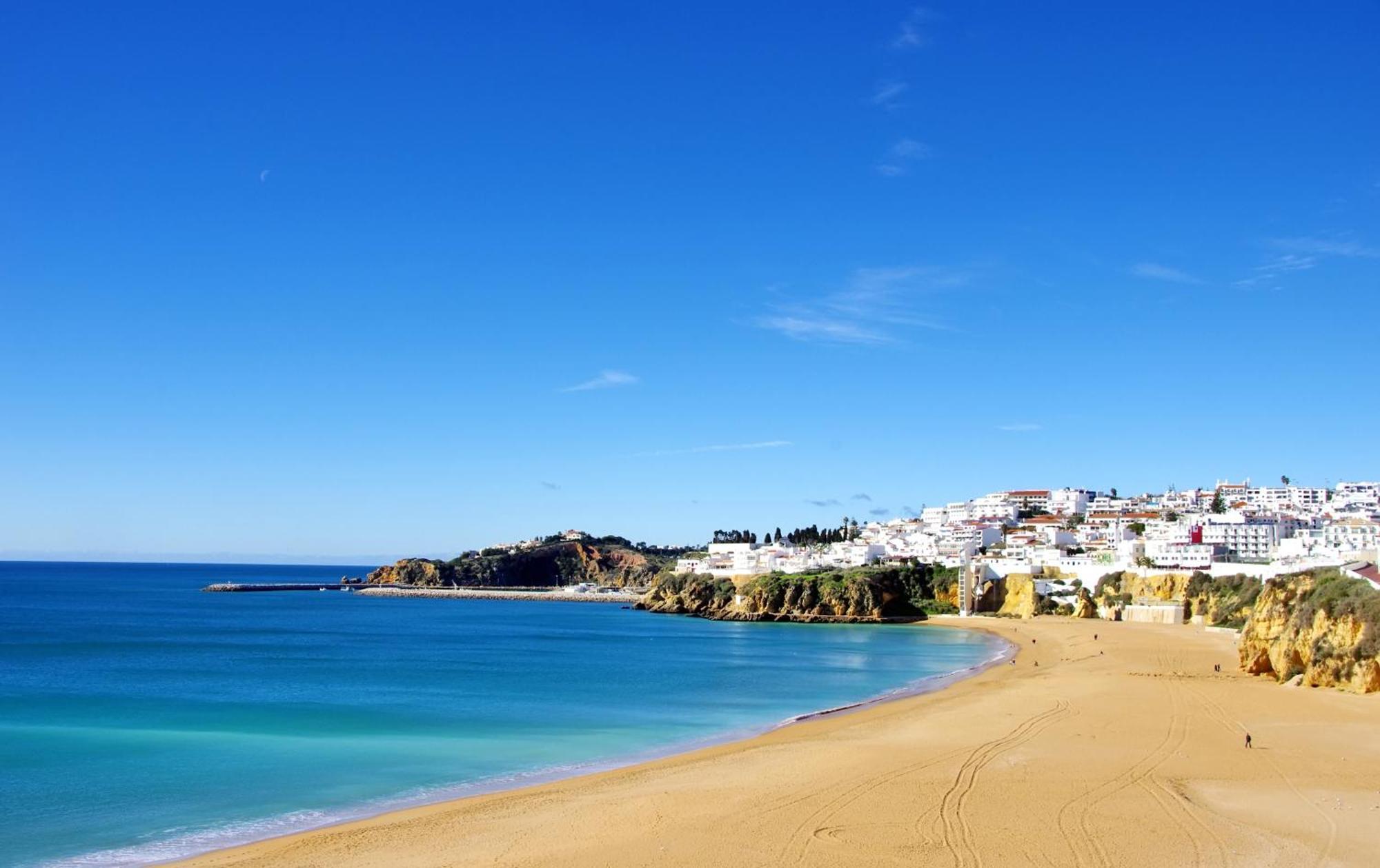 Bnb Homes Ocean View Apartment With Huge Sunny Terrace, 2 Swimming Pools & Tennis Court アルブフェイラ エクステリア 写真